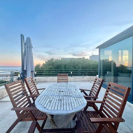 Sea And Mountain Views From Your Rooftop ! 생로랑뒤바르 외부 사진